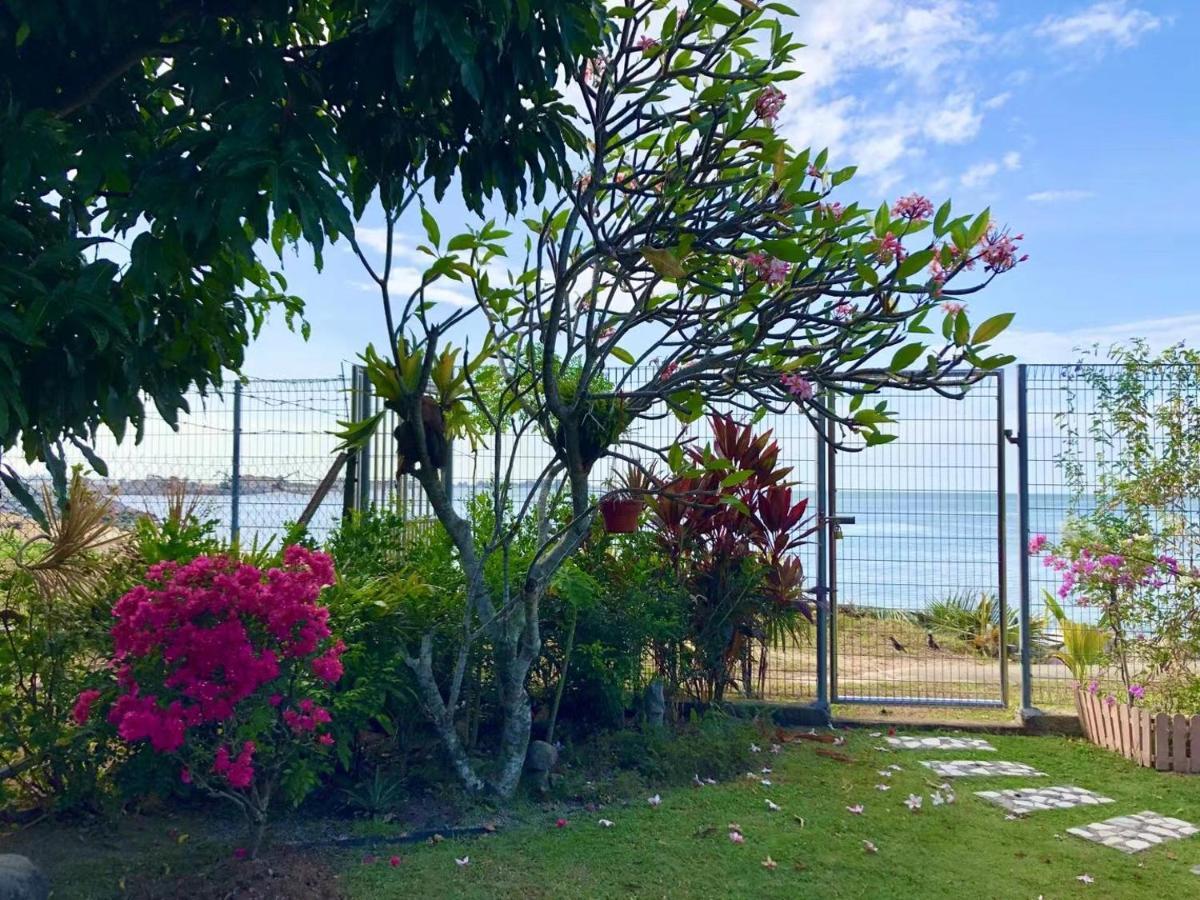 Melaka Beachfront Villa With Pool Exterior foto